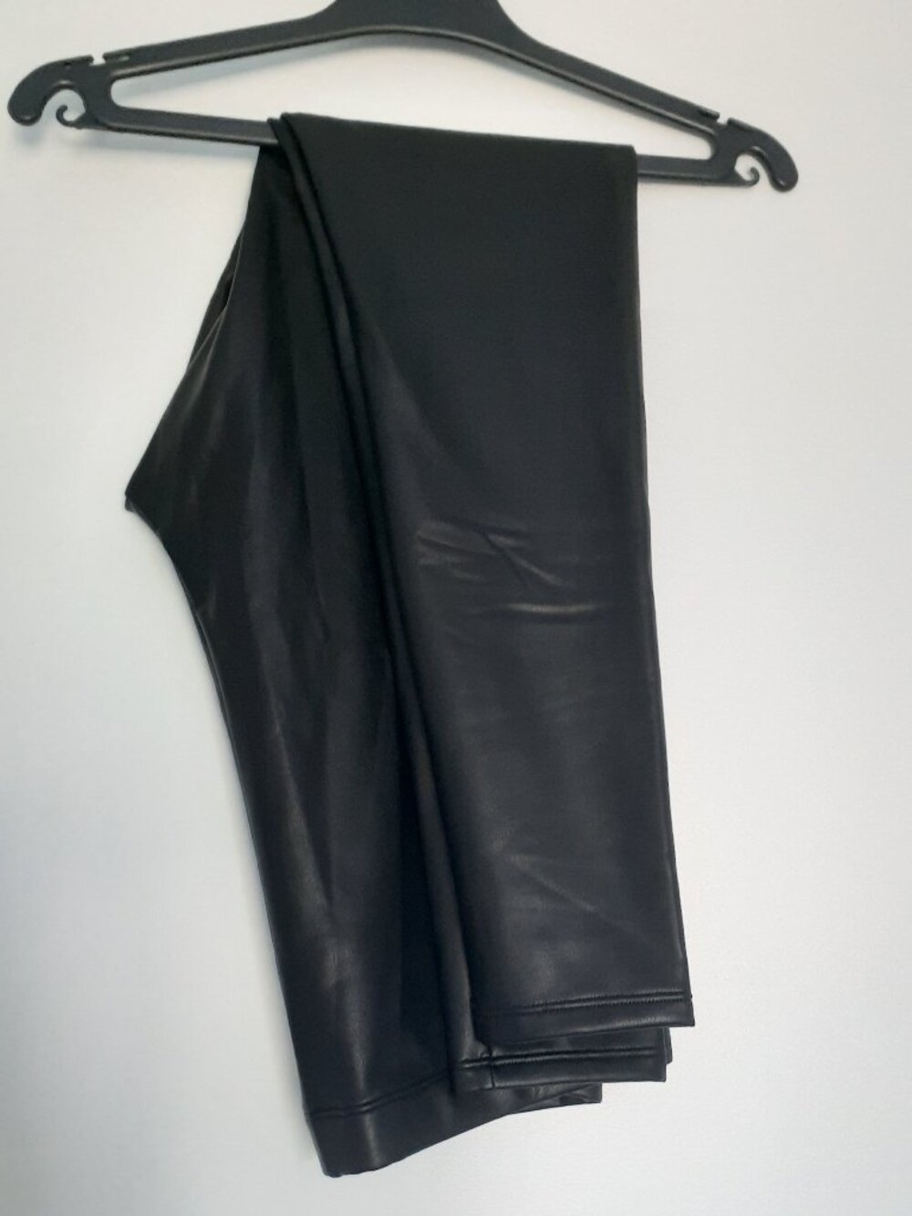 Faux leather leggings
